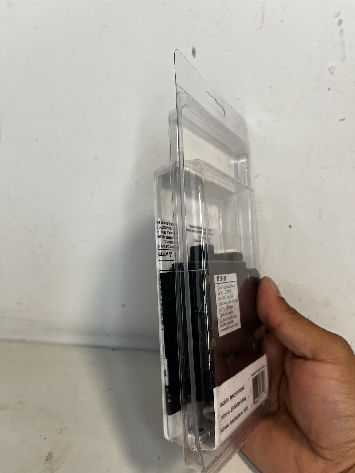 Eaton BR Type GFCI Circuit Breaker 20A 120V 1-Pole Black GFTCB120CS