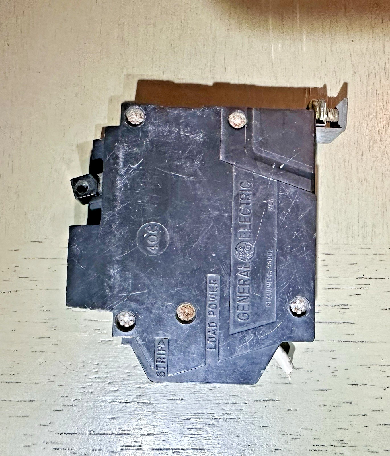 GE THQB1120GF 1 Pole 20A Ground Fault Circuit Breaker Molded Case *FREE SHIPPING