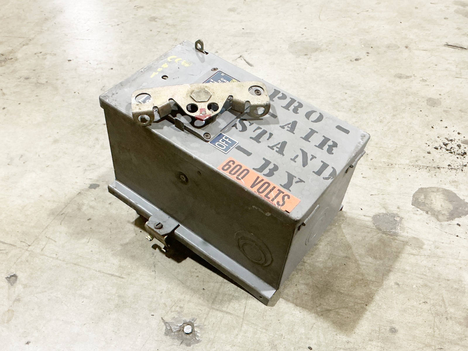 Square D SD-3610 Fusible Style BUS Plug 100A 600V 3PH
