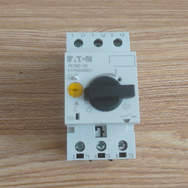 2PCS Motor Protective Circuit Breaker For Eaton Moeller PKZM0-25 XTPR025BC1NL