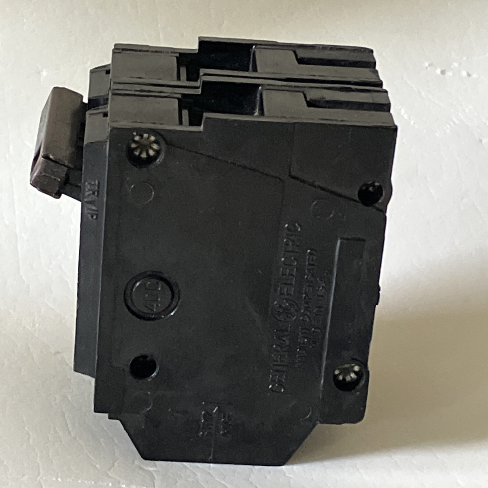 General Electric THQL2120 Circuit Breaker, 2P 20A Old Style Thick Series 20A TQL