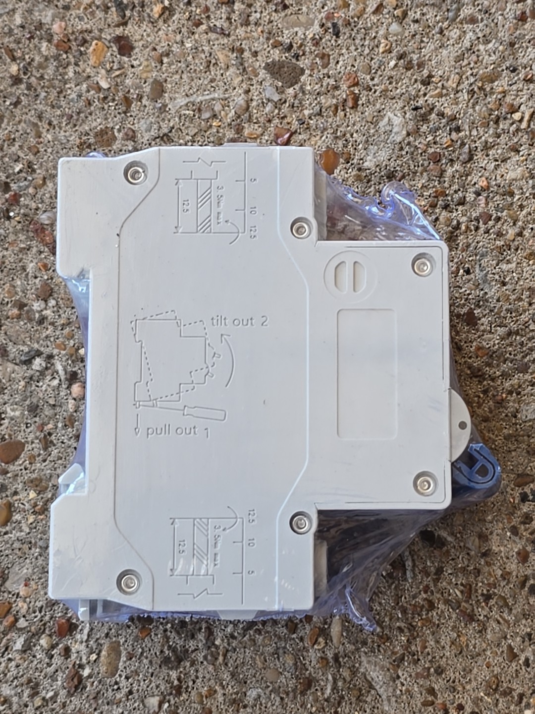 Chtaixi Circuit Breaker – DZ47NZ-63 C63 120/240v 50/60hz 2 Pole