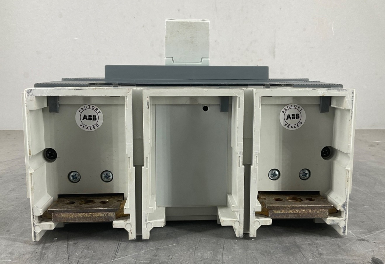 ABB S6N600TW-2 CIRCUIT BREAKER 2P 600 A 600V TMA TRIP