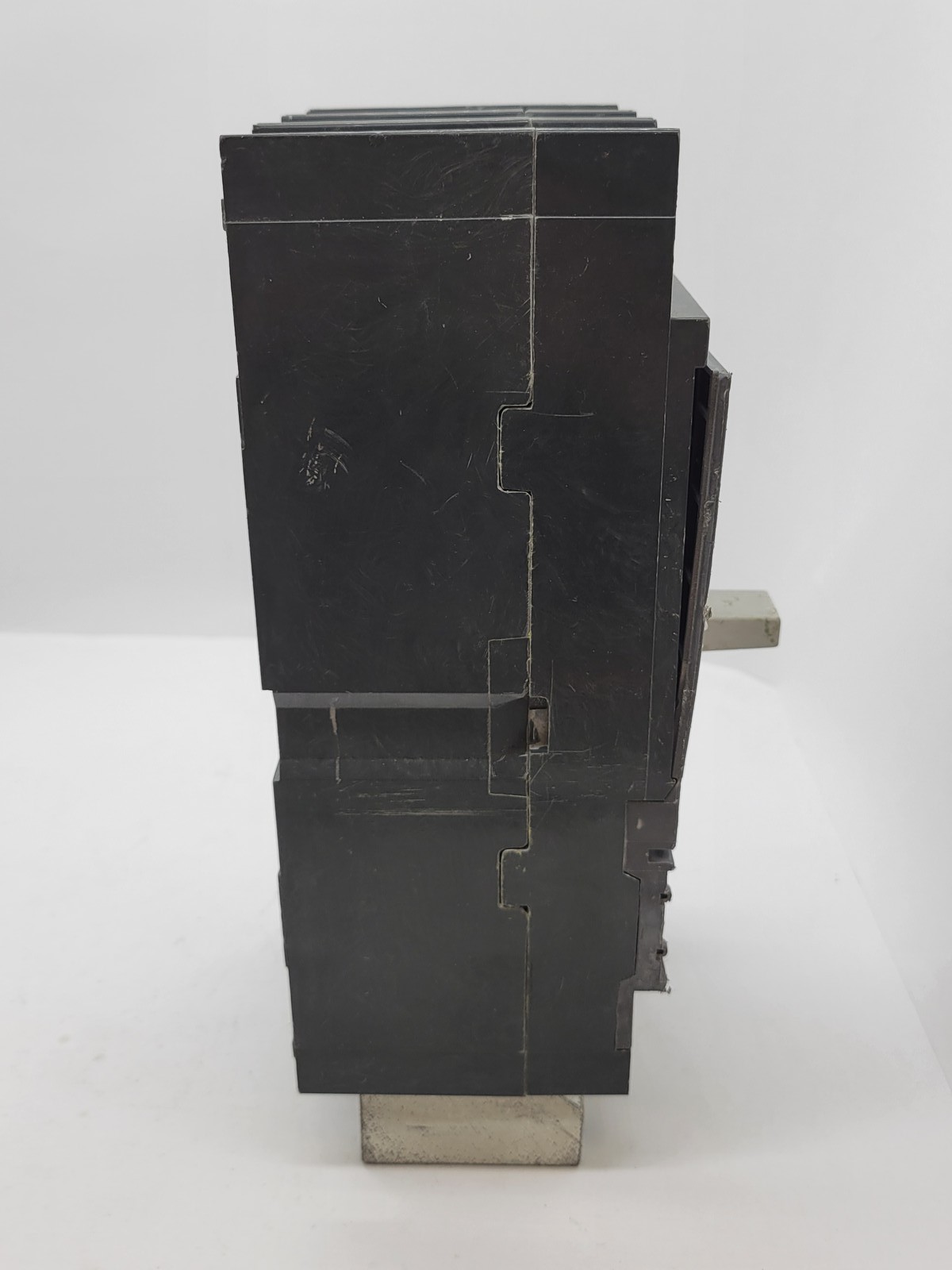 General Electric SGLA36AT0400 Bolt-On Circuit Breaker 400A 3P 600V 3PH 400A Trip