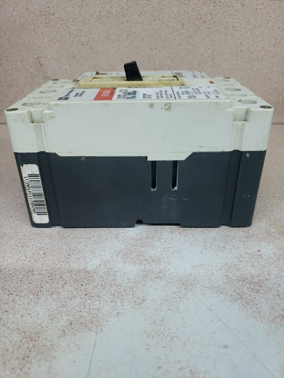 Cutler Hammer ED3100 3 pole 100 amp 65kA@240v Circuit Breaker SEE PICS