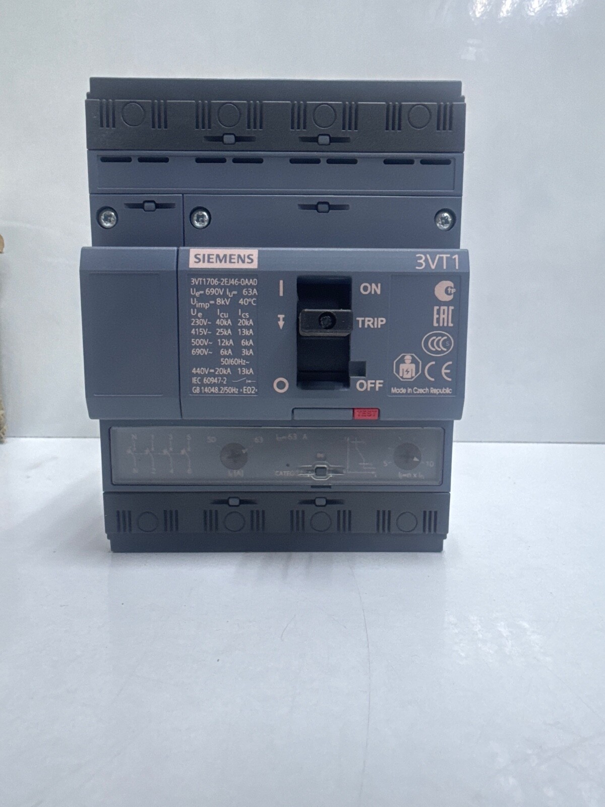 Siemens 3VT1706-2EJ46-0AA0 Circuit Breaker