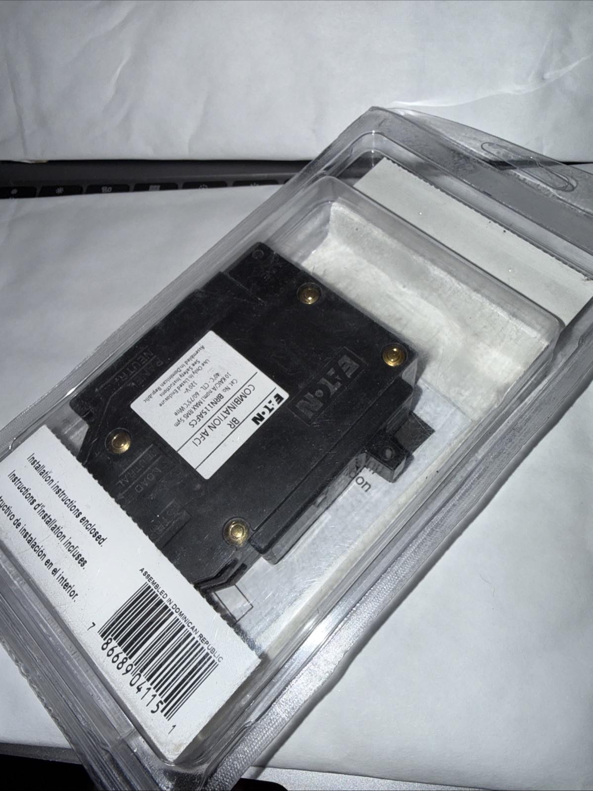 New Genuine Eaton BRN115AFCS – 15 Amp – 1 Pole – BR Combination AFCI