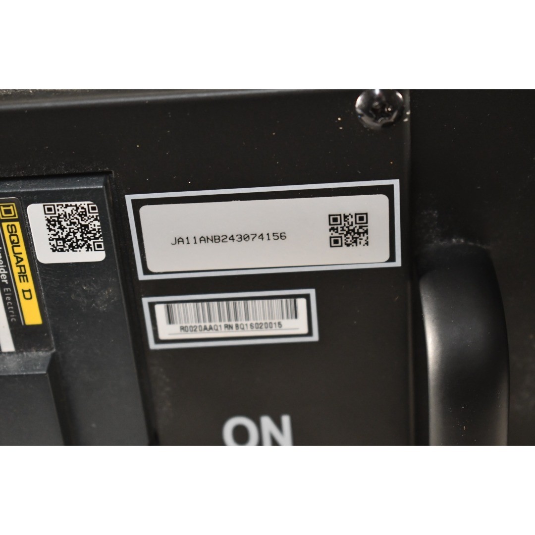 NEW Square D LLF37060D33 PowerPacT L 600A 3P 500VDC Circuit Breaker Samsung SDI