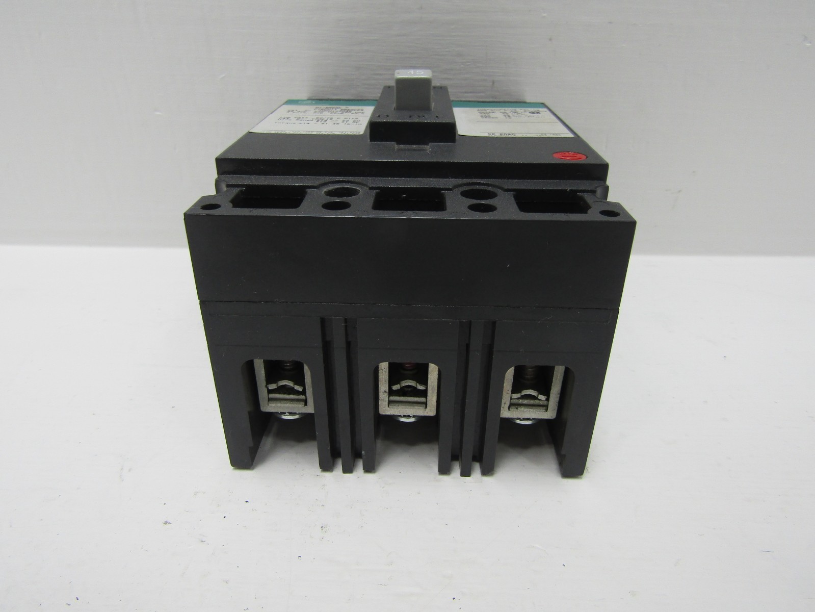 GE General Electric THED136045 45 Amp 600V 3-Pole High-Break Circuit Breaker 45A