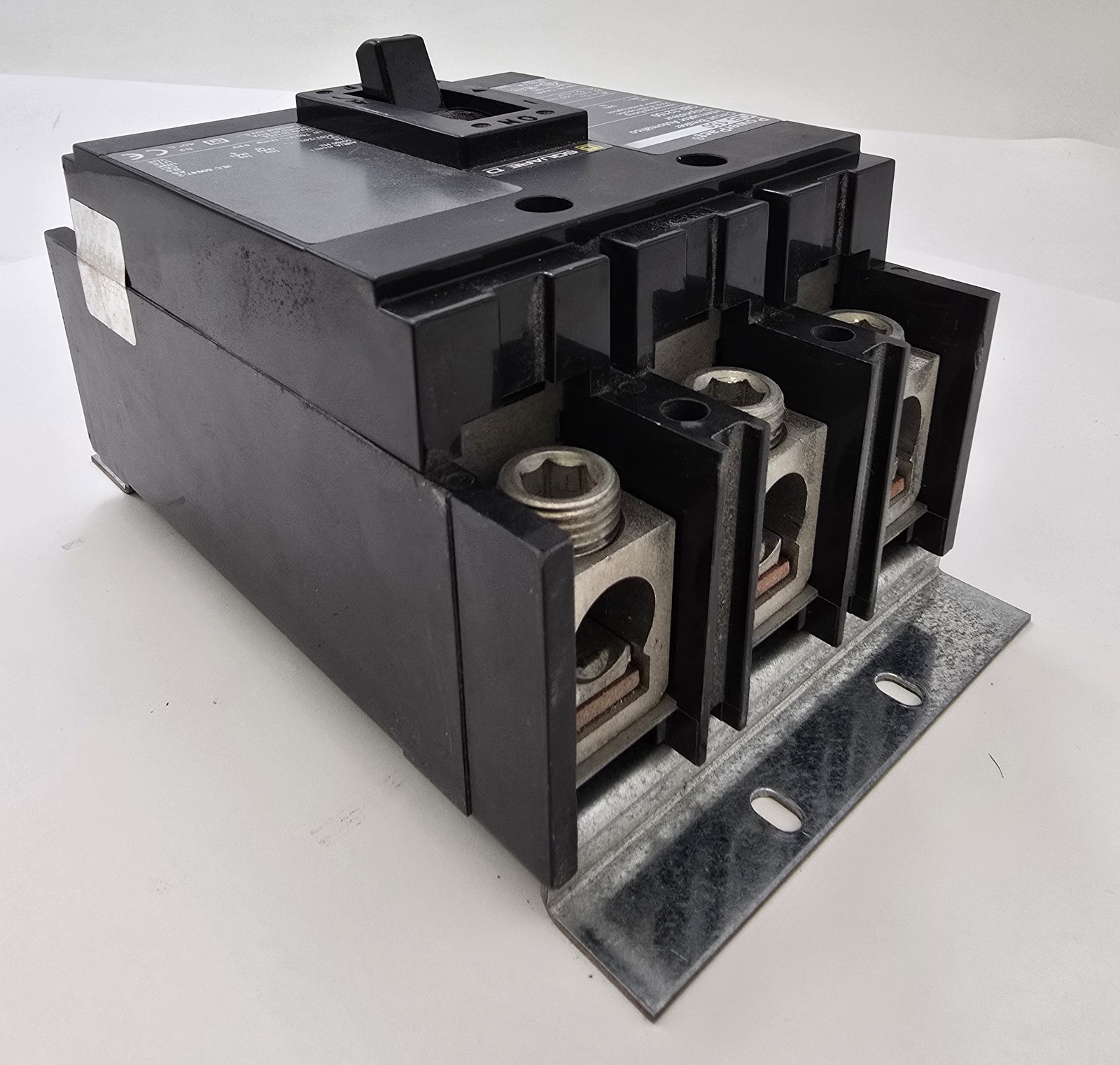 Square D QBL32150 Bolt-On Circuit Breaker 150A 3P 240V 10KA QB150
