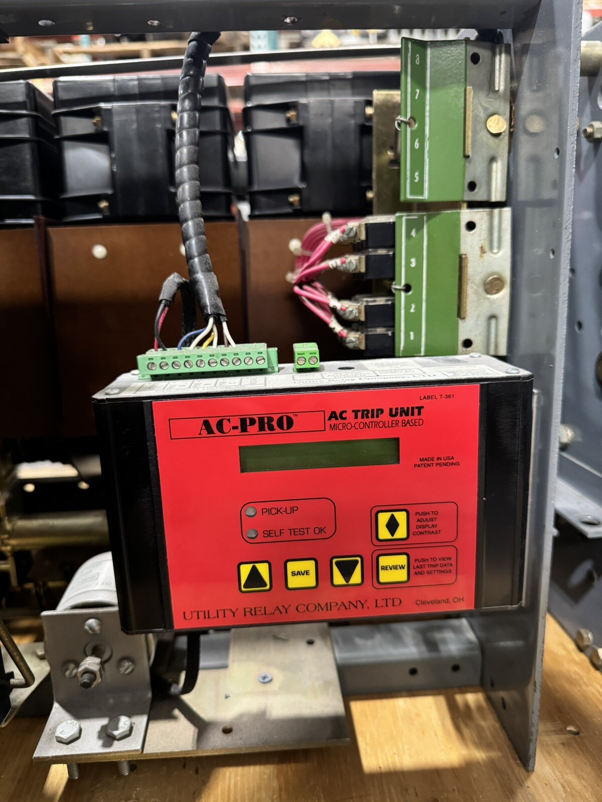 Sylvania SSPB 1600A Air Breaker MO/DO E-OK w/ AC PRO