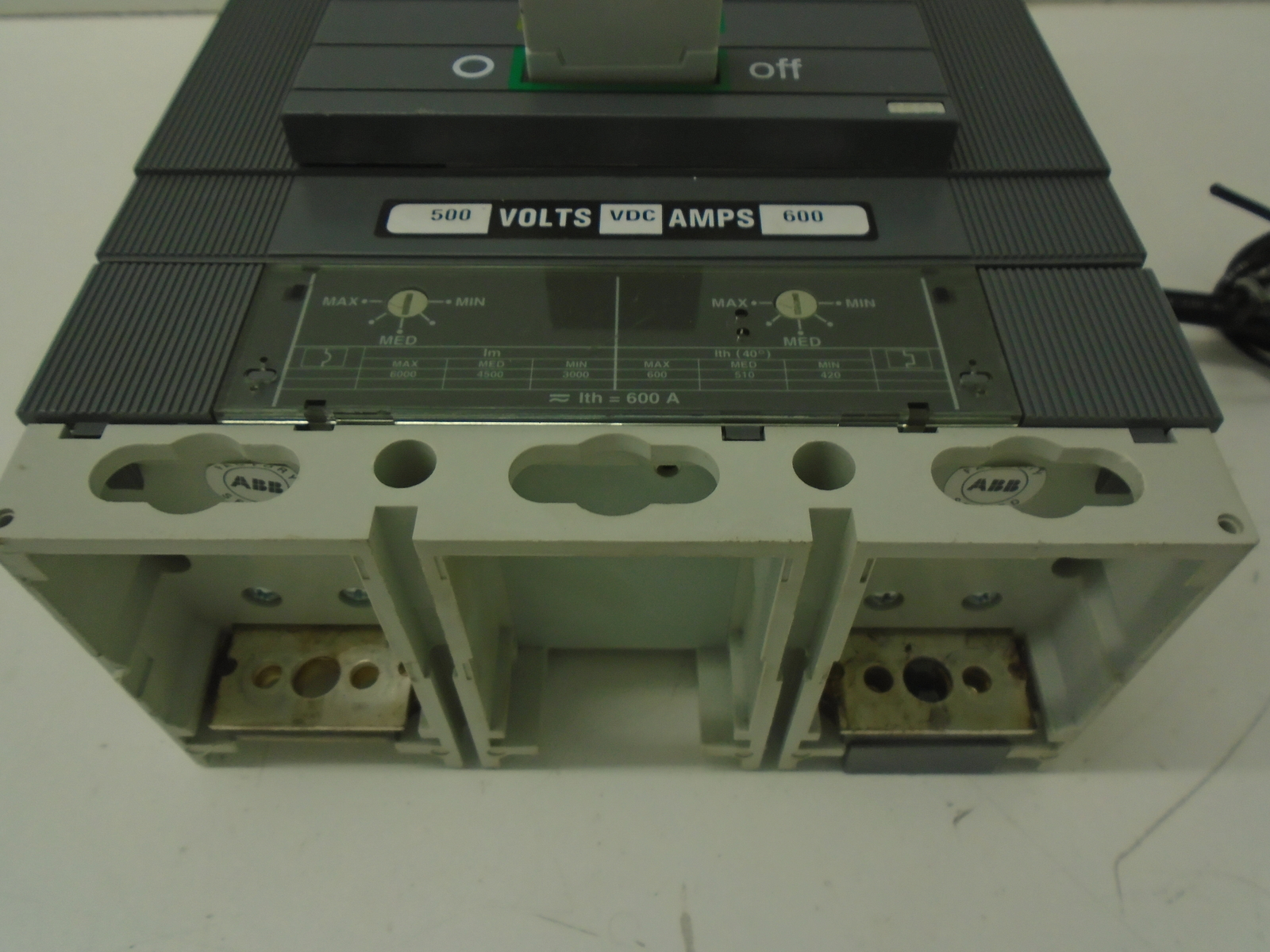 ABB K6TH / K6TJ TYPE SACE S6N DC BREAKER 600A 500V 2-POLE