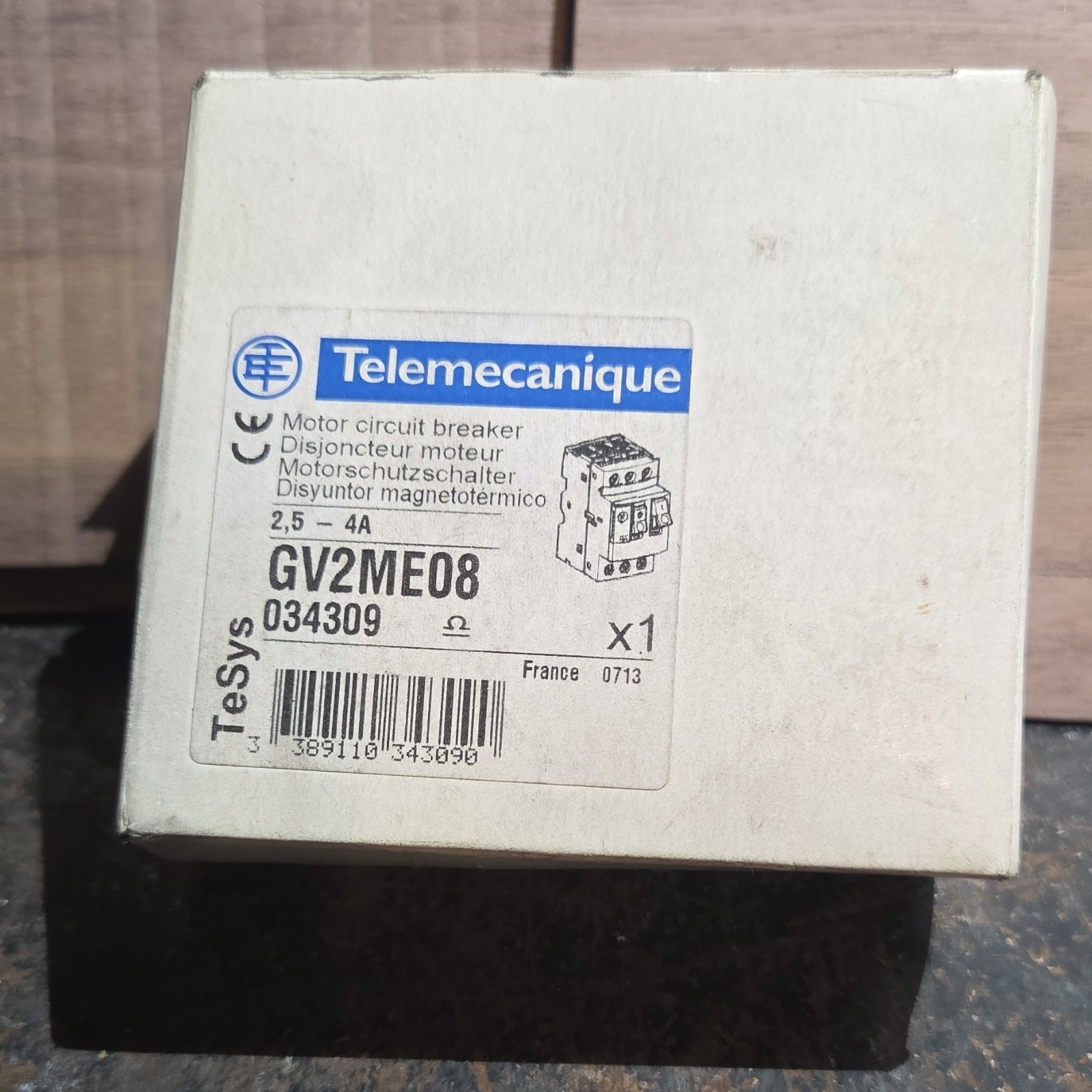 Telemecanique GV2ME08 Motor Circuit Breaker 2.5-4A 3-Pole DIN Rail 400/415V 690V