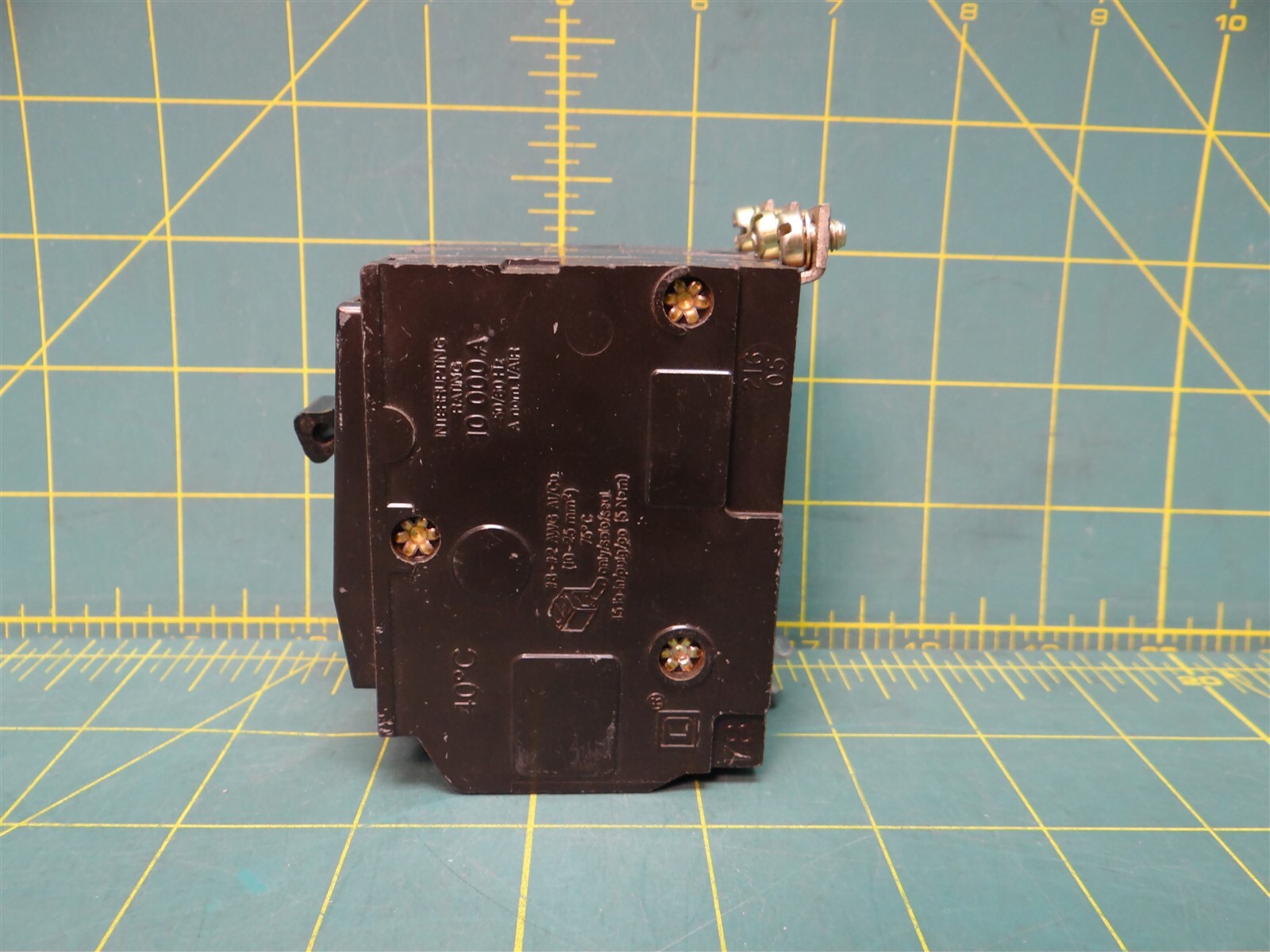 Square D QOB360 Circuit Breaker 60 Amps 3 Pole 120/240 Vac At 50/60 Hz