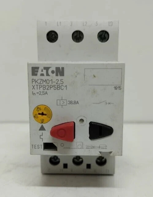 EATON MOTOR MOTOR PKZM01-2,5 XTPB2P5BC1 / LOT OF 2