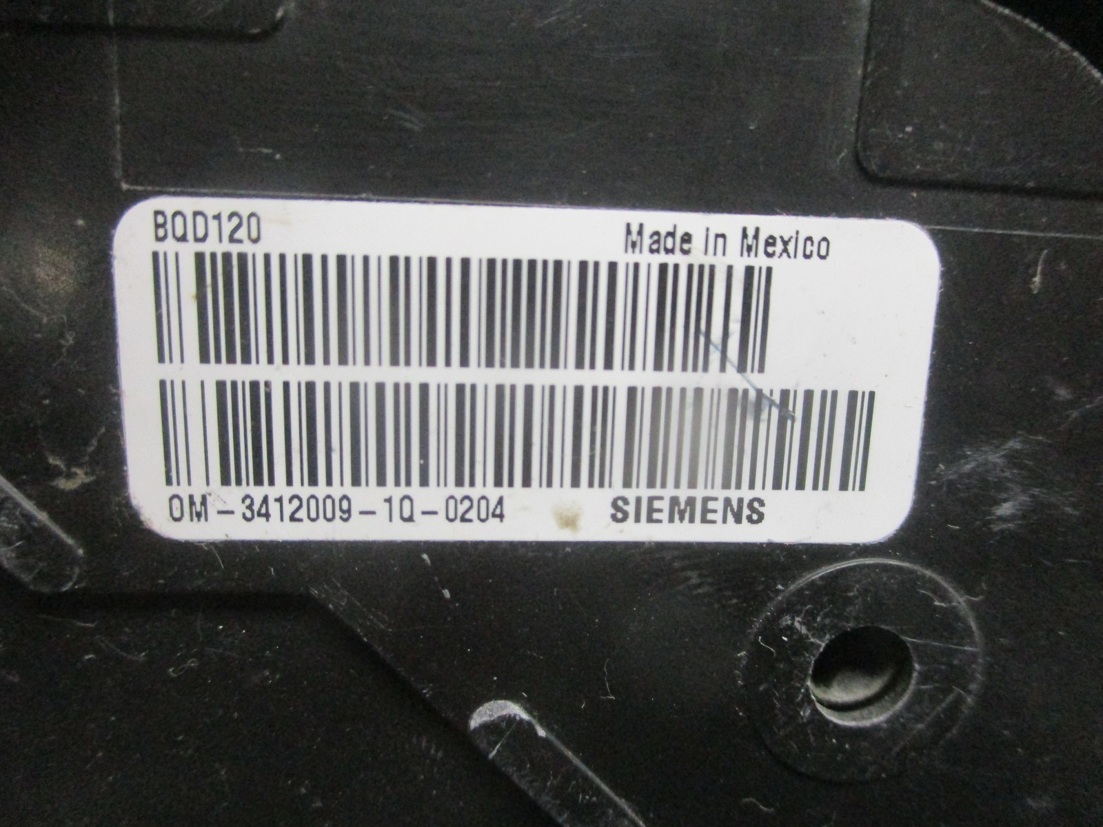 SIEMENS BQD120 BREAKER 1POLE 20AMP LOT OF 4 (AS PICTURED) UNMP