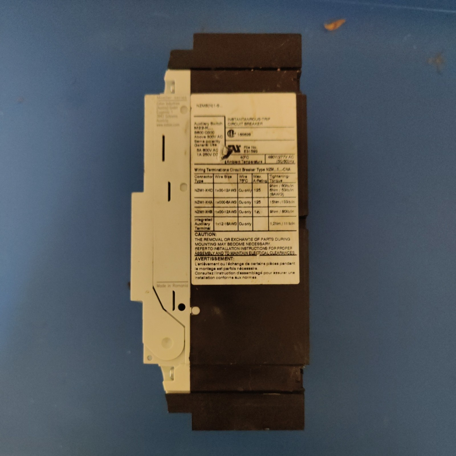 EATON NZM 1 125A CIRCUIT BREAKER NZMB1 100-125A TRIP W/ SHUNT