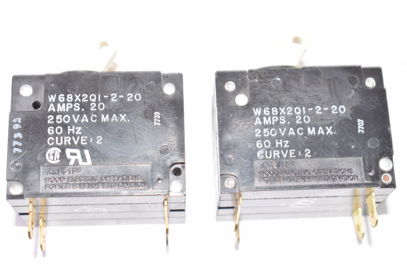 Lot of 2 Wood Electric W68X2Q1-2-20 Circuit Breaker Switches 20 Amps 250 VAC MAX