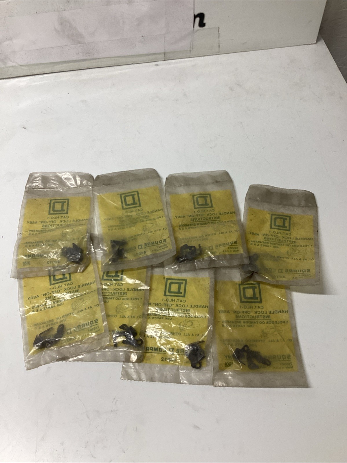 Square D HLO-1 Handle Lock Lot Of 8 V-542