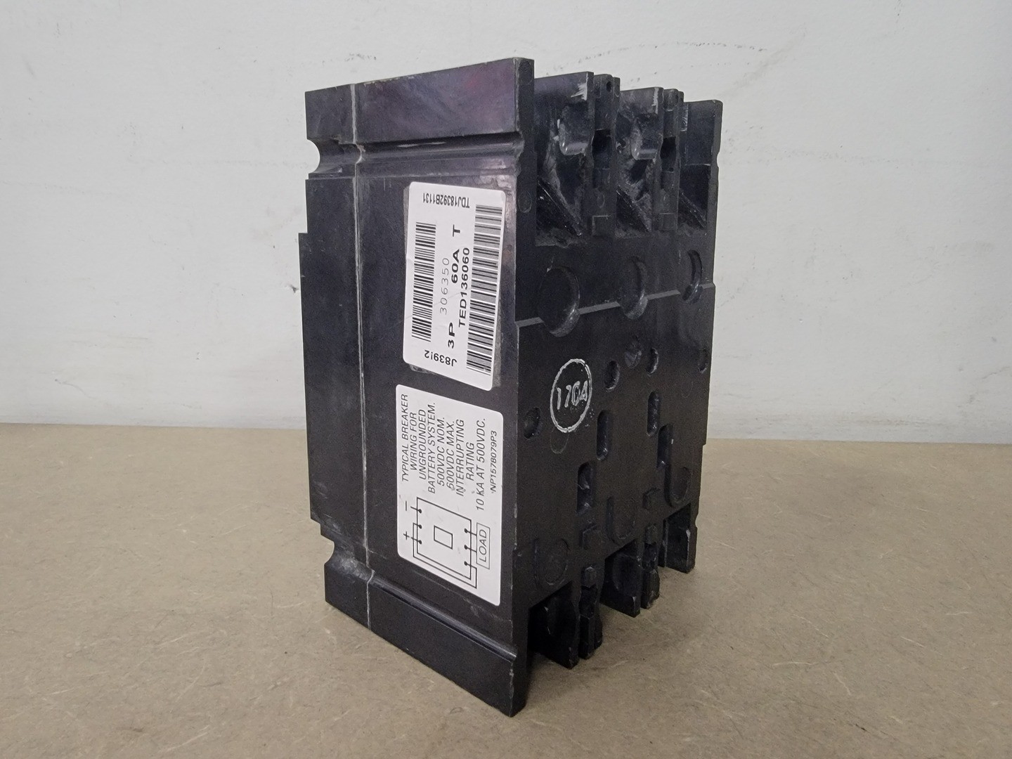 General Electric TED136060 60 Amps 3-Pole 600 VAC Circuit Breaker – Electrical