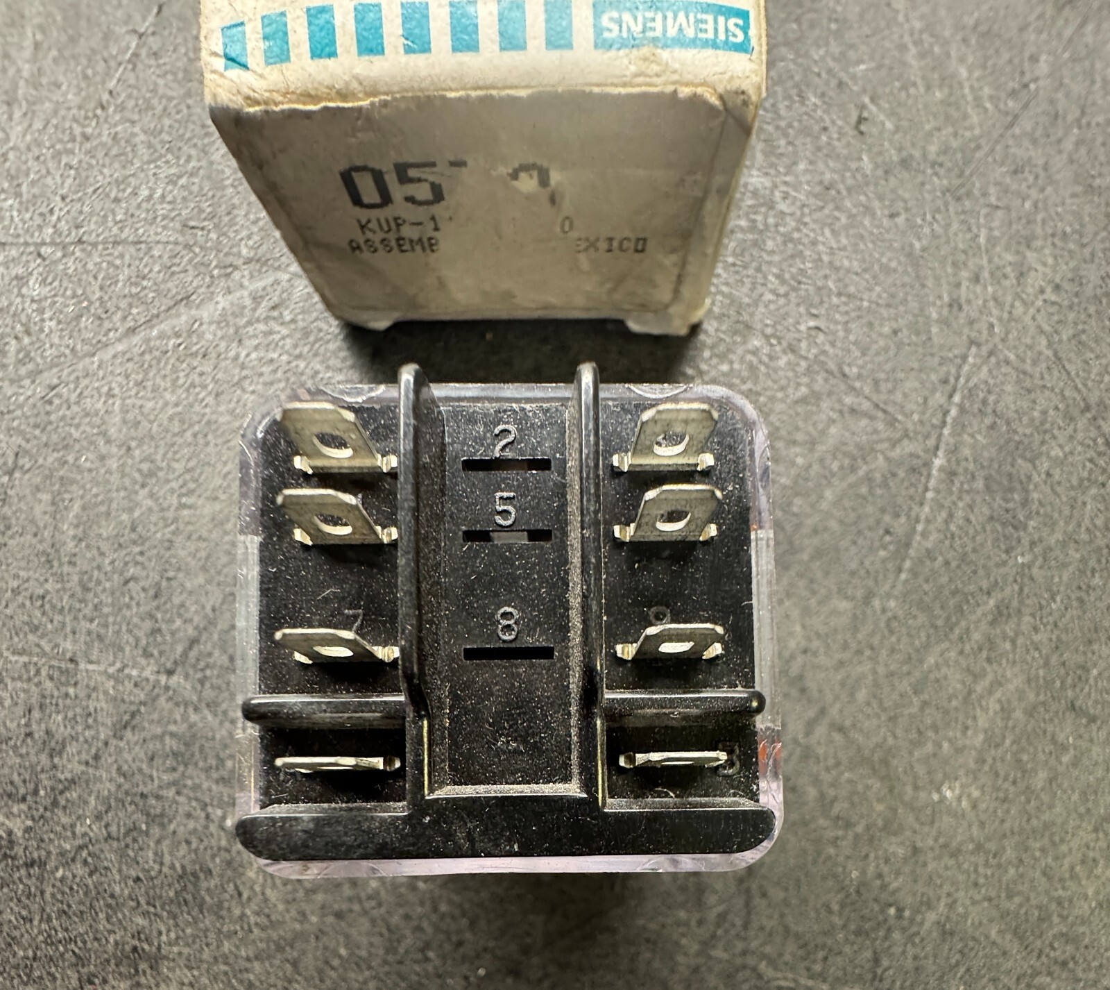 Potter & Brumfield KUP-11A11-120 120V 50/60 HZ Relay