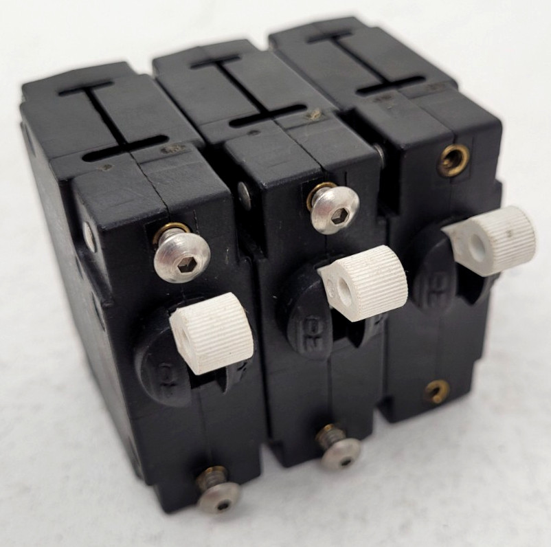 (Lot of 3) W67-X2Q13-3 Potter & Brumfield 3 Amp Circuit Breaker- Next Day Option