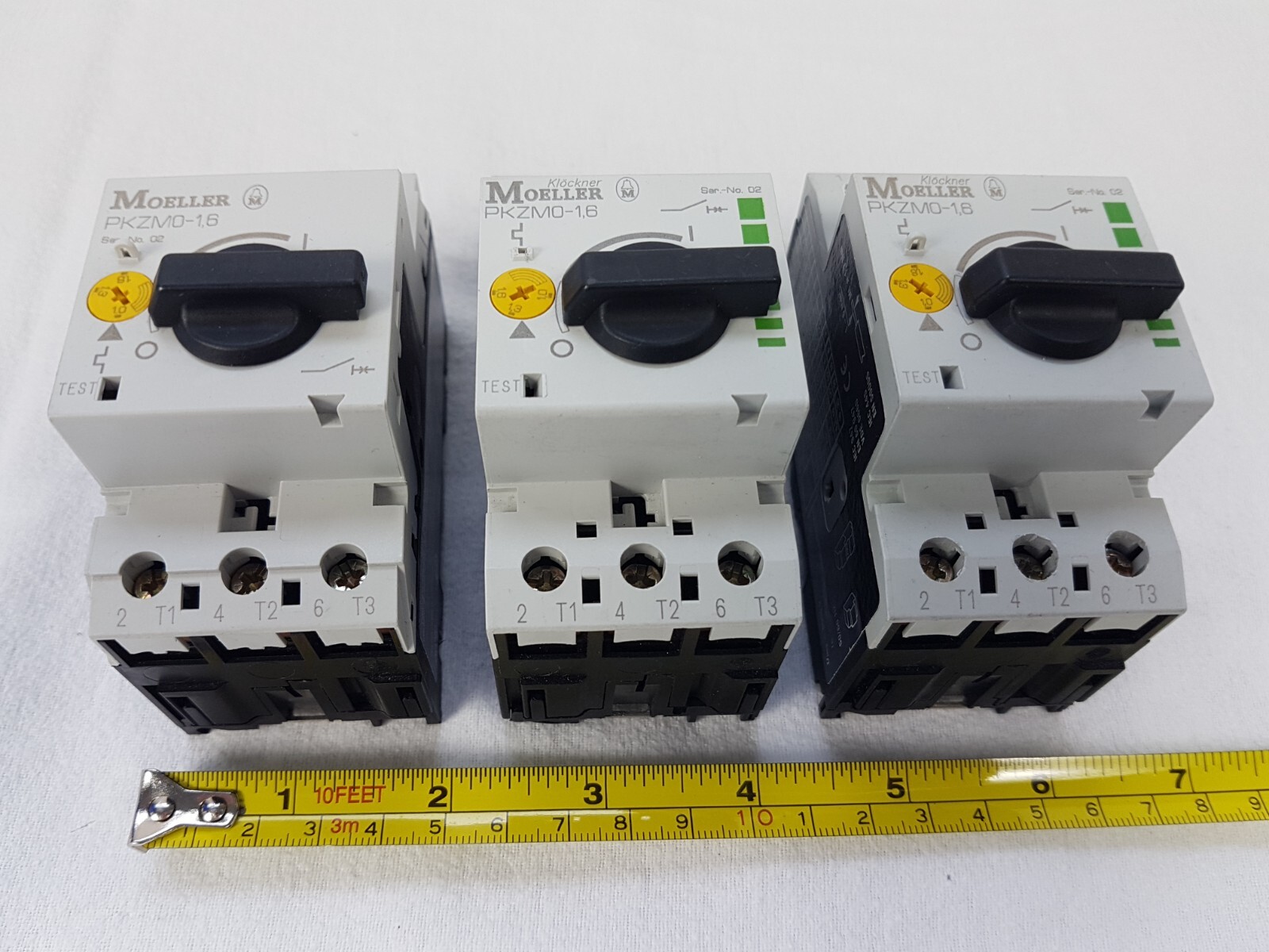 Moeller PKZM0-1.6 Circuit Breaker Motor Protector 400-690VAC 50/60Hz 1.6A Unused
