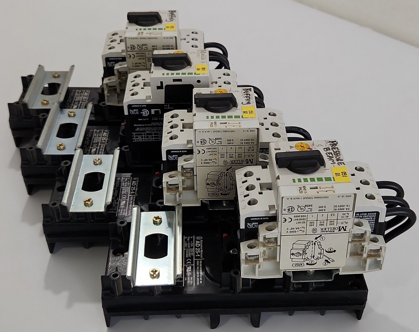 *LOT OF 4* Moeller PKZM0-1 [3] w/ Auxiliary Contact Block NHI11-PKZ0 + Warranty!