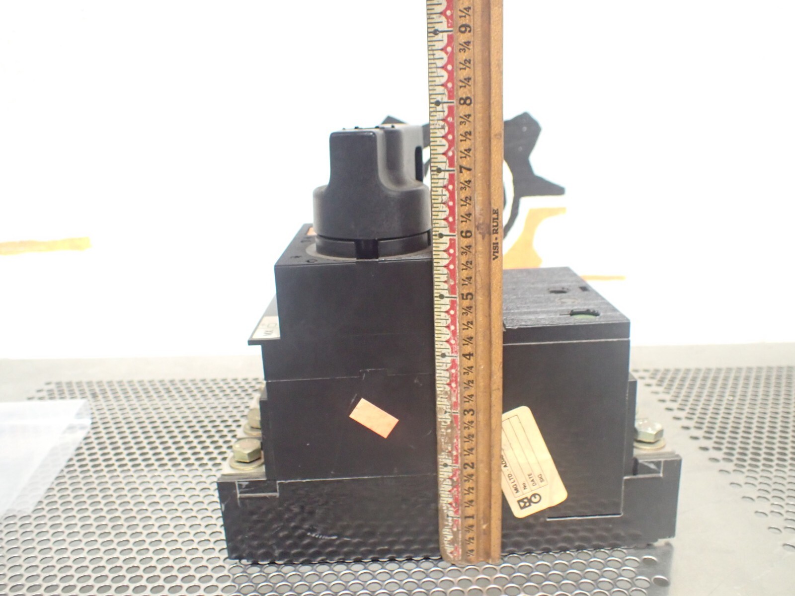 Merlin Gerin C160N Circuit Breaker 100/160A 660V 25kA 380/415V 35kA 250V Used