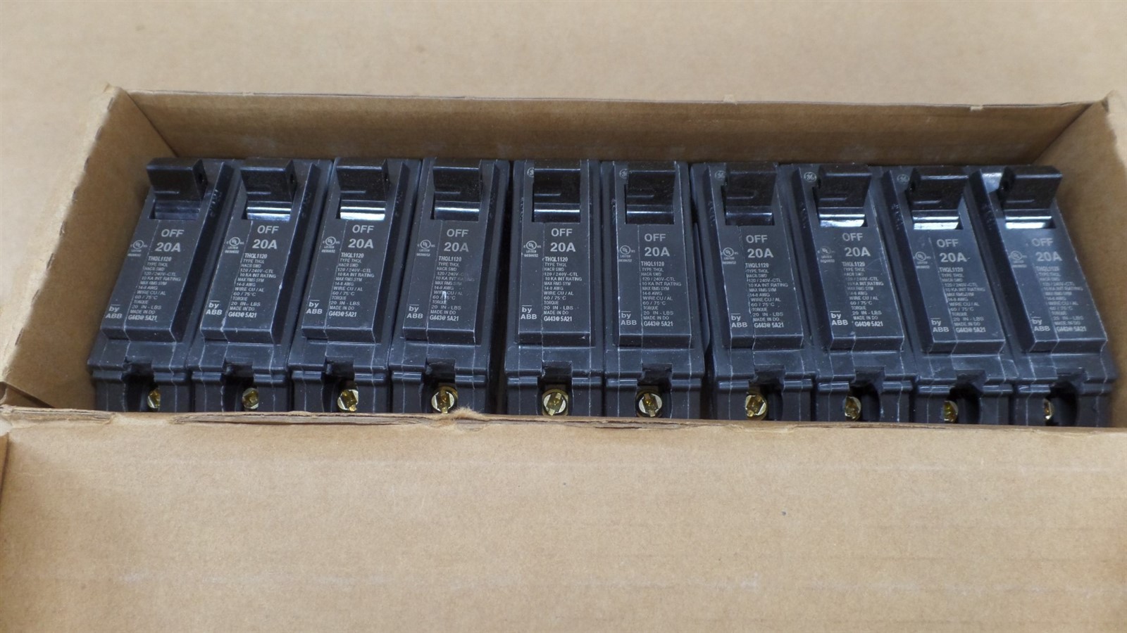 GE THQL1120 Q-LINE PLUG-IN 20A 1 IN. SINGLE-POLE CIRCUIT BREAKER