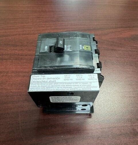 QOB3201021 QOB320-1021 3Pole 20Amps 120/240Volt 120V Shunt Bolt-On Square D NEW