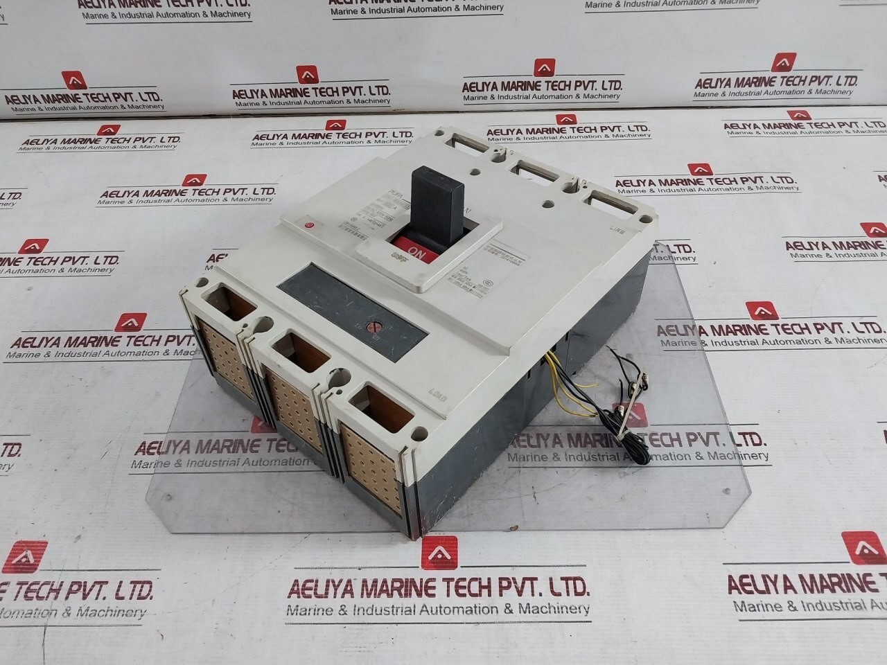 PUFA DM1-800M/3320 Air Circuit Breaker AC 400V 50Hz GB14048.2 A021027