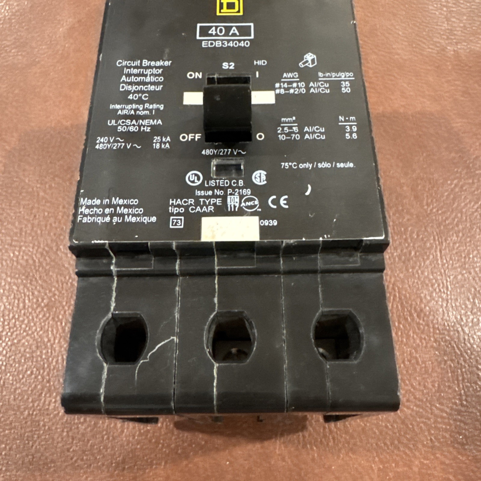 Square D EDB34040 40A 3 Pole 480Y/277V AC Circuit Breaker 40 Amp 3P Bolt On