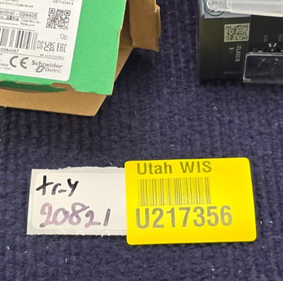 Schneider Electric LUCA32FU TeSys U Motor Starter 3-Pole 3 phase 600V 32A 110V