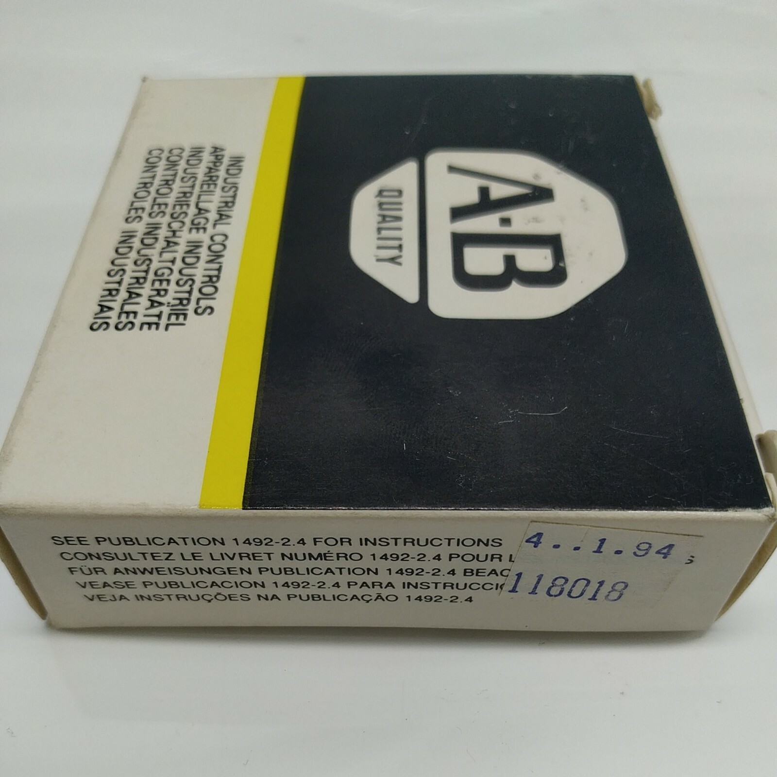 Allen-Bradley 1492-GH015 B New In Box
