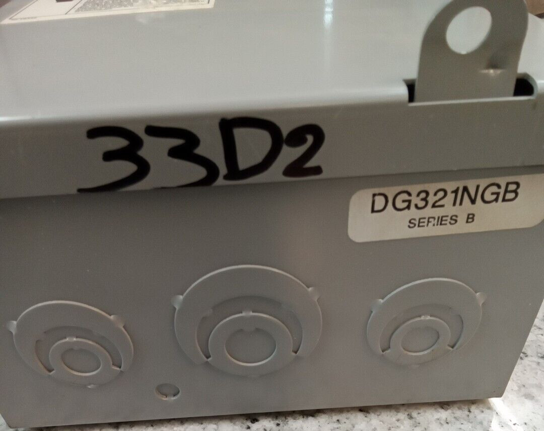 CUTLER HAMMER/DISCONNECT/SWITCH/ DG321NGB/30A/3P /240V/R1-INDOOR/FUSIBLE(B33D2