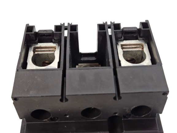 Square D JGL26225 35kAIC @ 480V 225A 2-Pole Lug/Lug Circuit Breaker