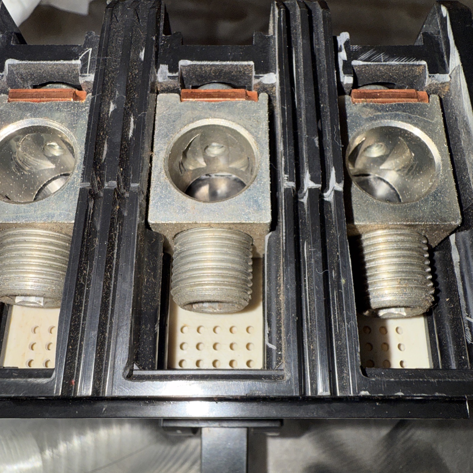 Square D KAL36100 3 Pole 600V 100A Circuit Breaker KAL
