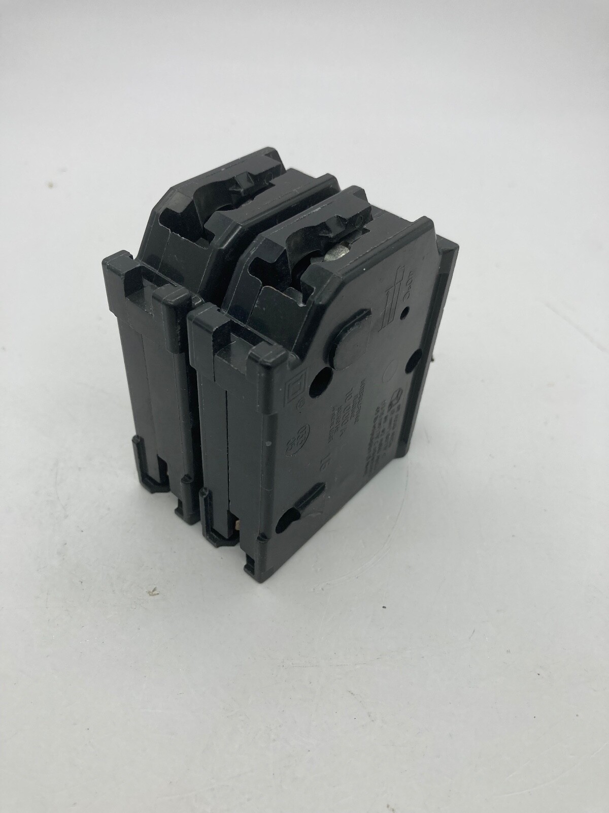 Homeline HOM260 2 Pole 60 Amp 120 240V AC Type HOM Plug In Circuit Breaker New