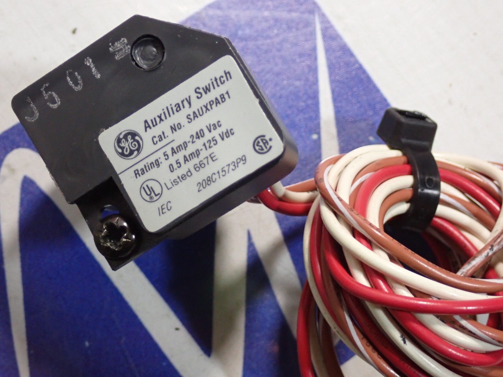 GE SAUXPAB1 5 Amp 240 VAC Auxiliary Switch