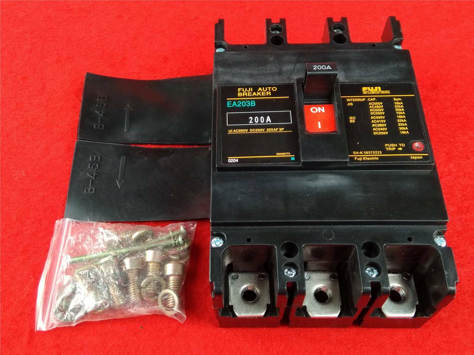New Fuji EA203B 200A/690V 3P Automation Auto Circuit Breaker
