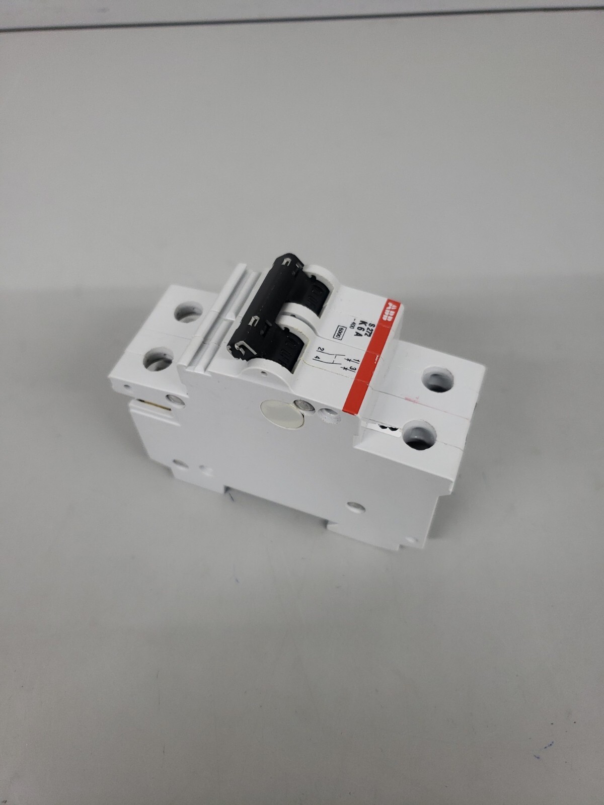 1) ABB S272 K6A Circuit Breaker 2 Pole S272K6A
