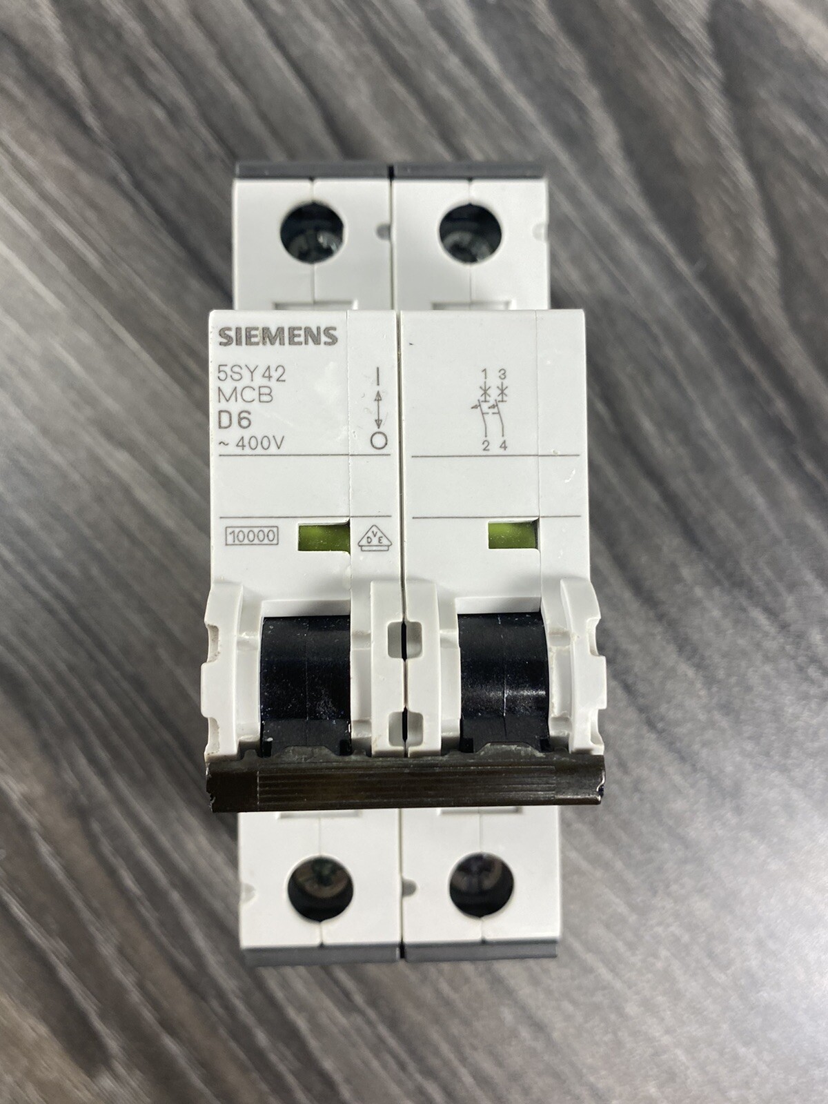 Siemens 5SY4206-8 Miniature Circuit Breaker 2 Pole 6A 400V – USA