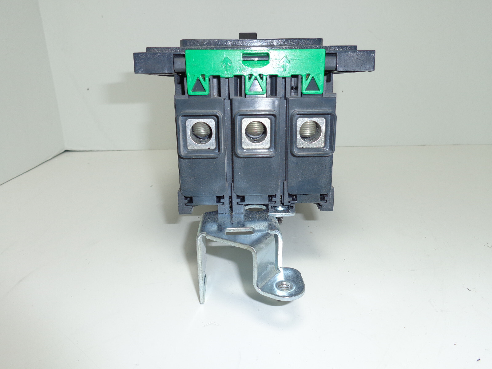 SQUARE D POWERPACT BG CIRCUIT BREAKER BGA34035Y 35AMP 3POLE 3 PHASE