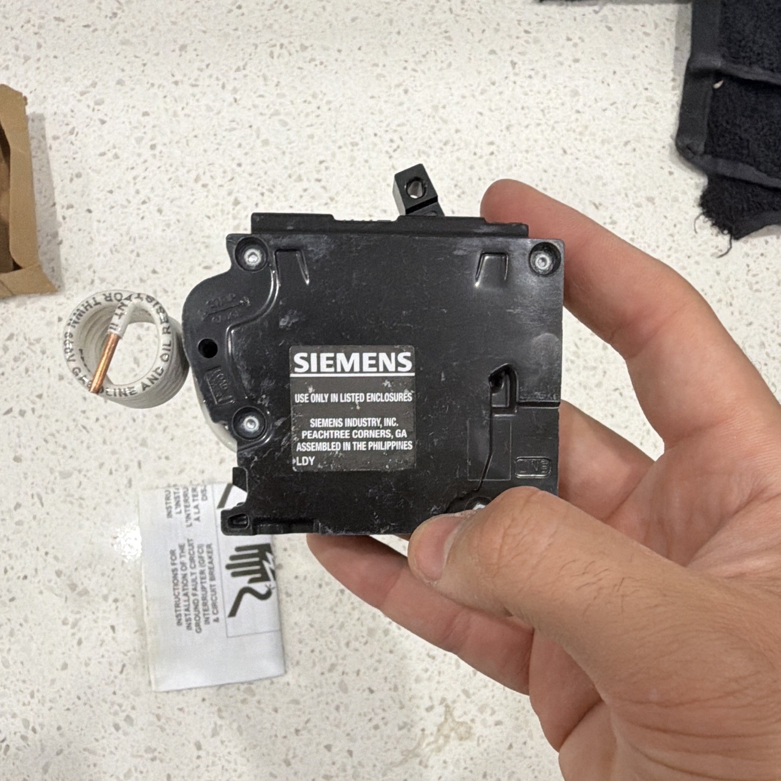 Siemens QF120A 20A 1-Pole 120VAC GFCI Self-Test Circuit Breaker