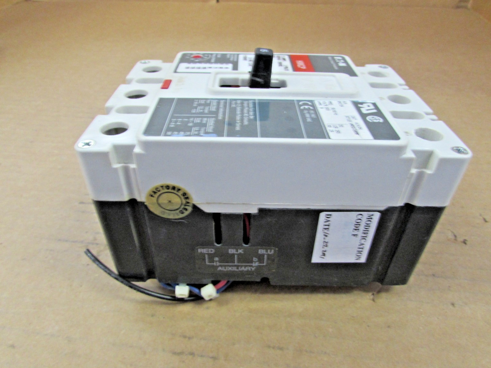 Eaton Series C Motor Circuit Protector HMCP015EOC 15A 600VAC (USED Good Takeout)