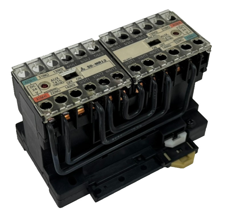 NEW MITSUBISHI SD-MR12 CONTACTOR SDMR12