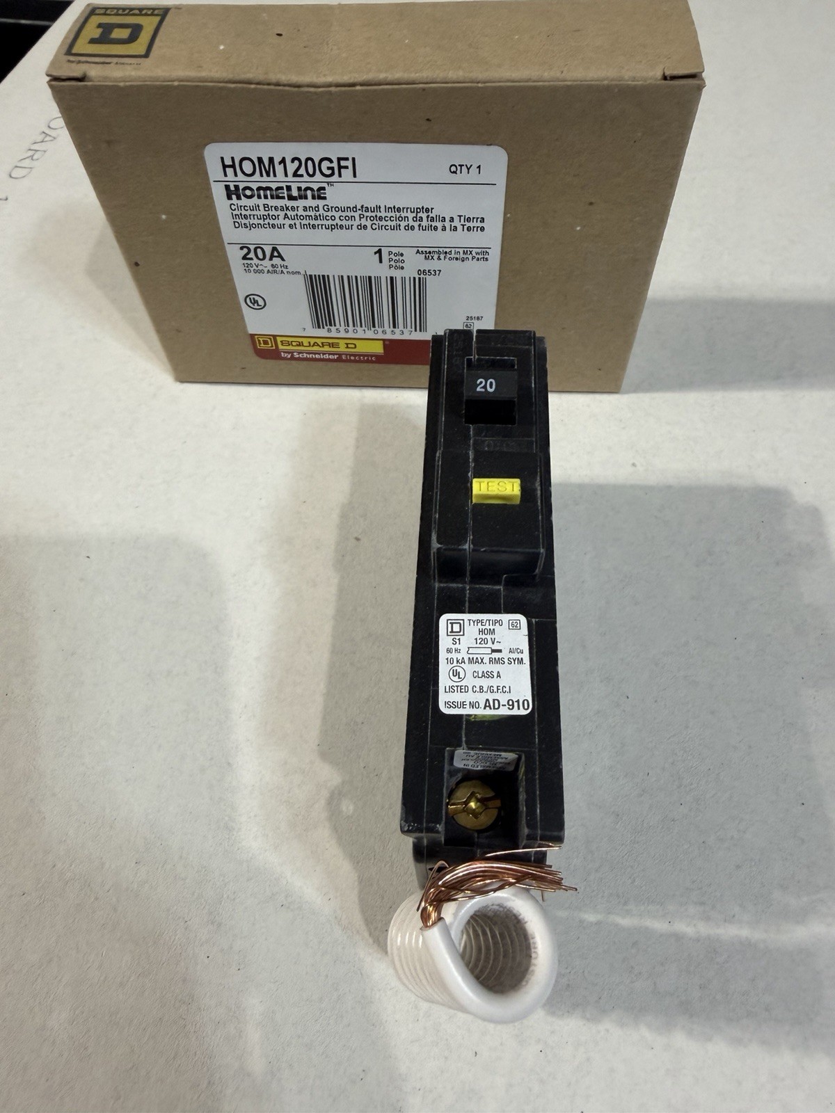 Square D HOM120GFI 20 Amp Circuit Breaker