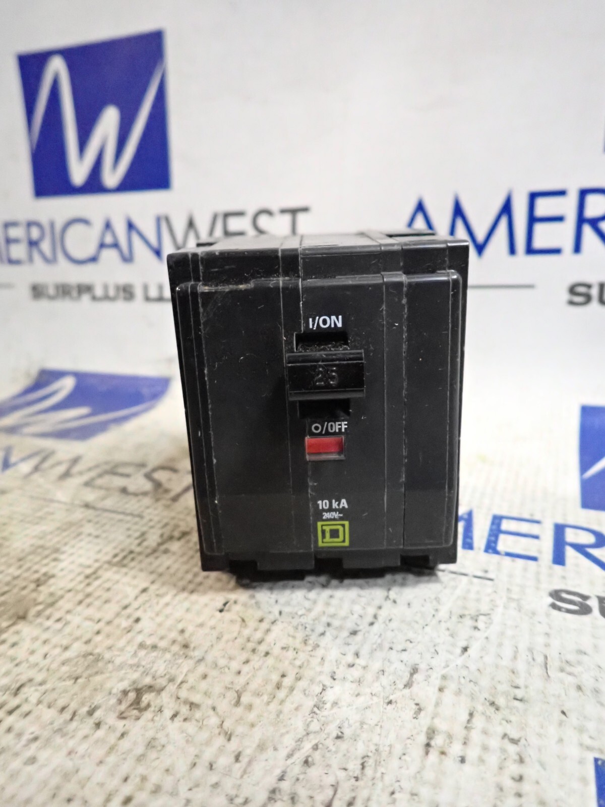 1 NEW From Case QO325 Square D QO Plug in 3 pole 25 amp 240v Breaker