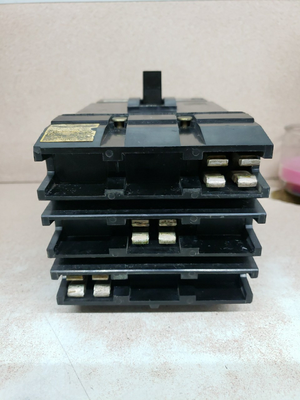 SQUARE D 125 AMP CIRCUIT BREAKER 3 POLE 600 VAC KA36125